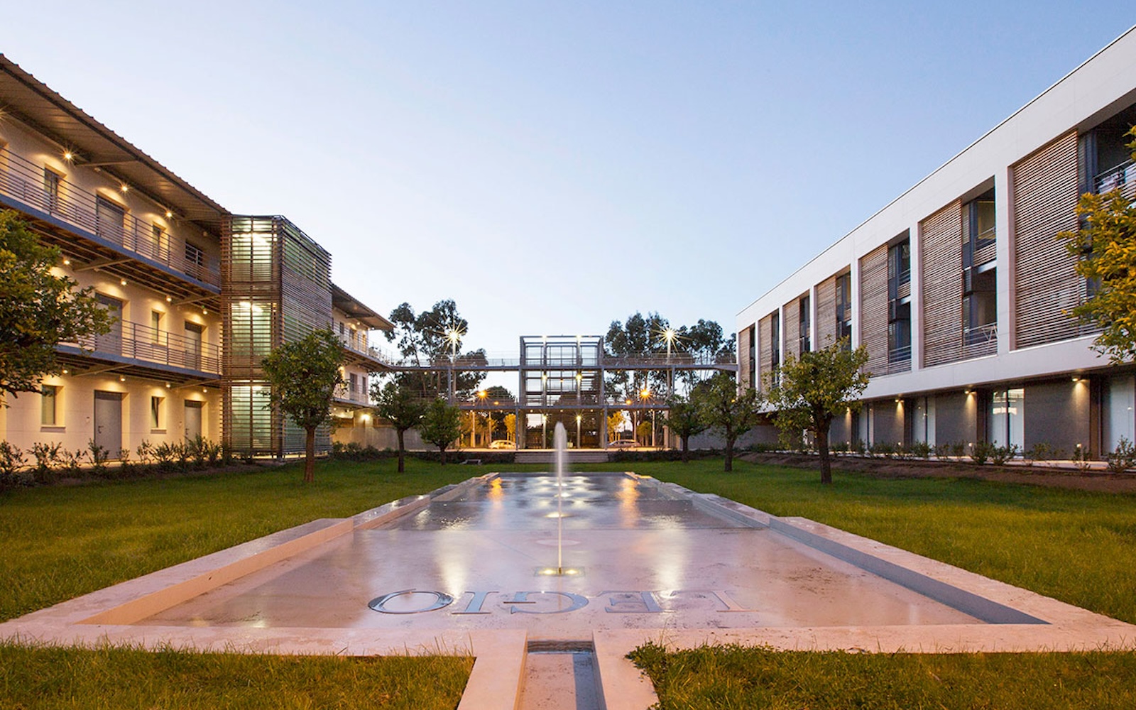 Logements pour célibataires à Calvi