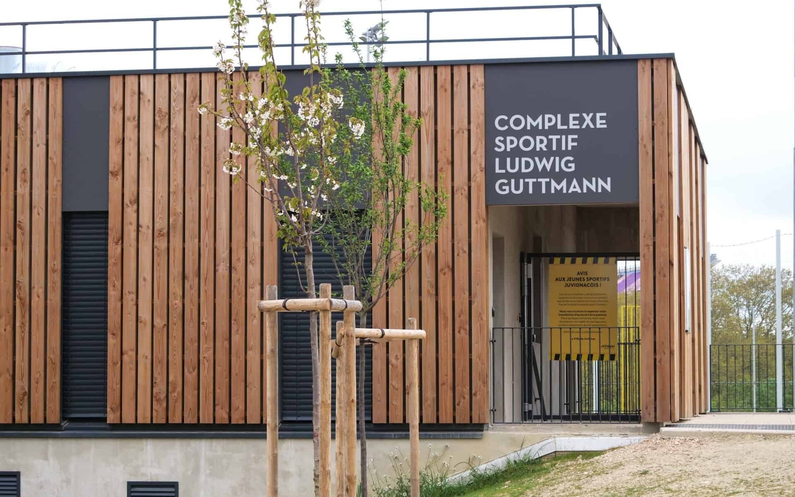 Complexe sportif, pump track et aire de jeu à Juvignac